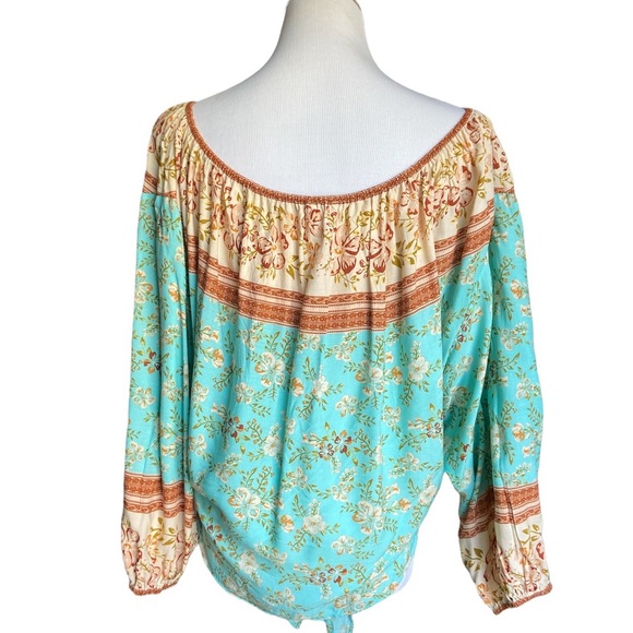 Umgee boutique bohemian top with elastic shoulders & tie front blue floral print - Picture 4 of 6